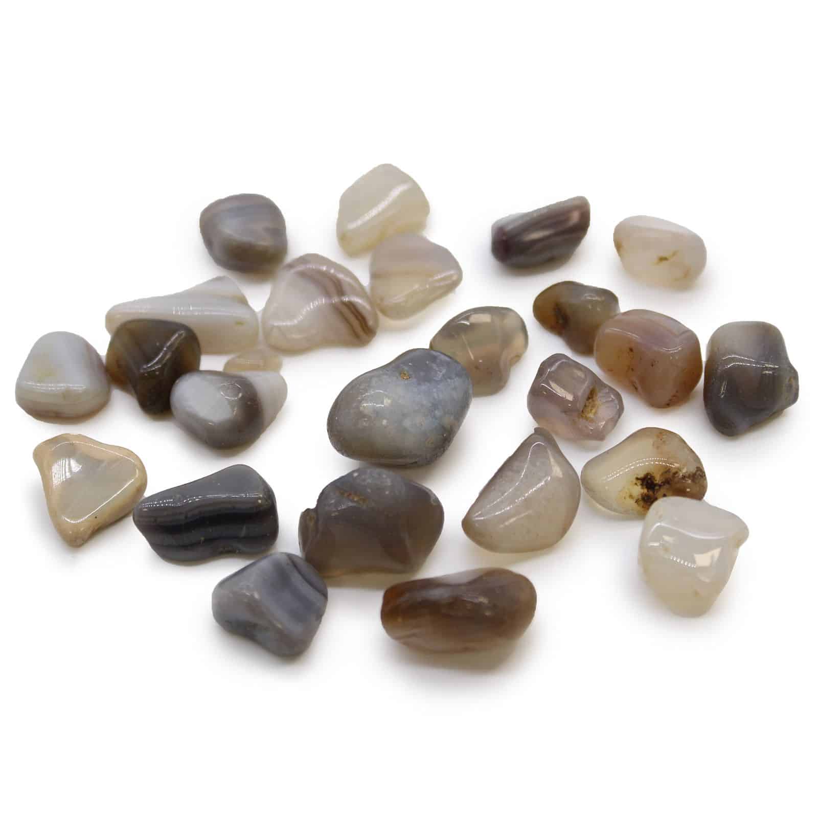 bG9jYWw6Ly9tZWRpYS85TS80RS82MFIzMEMxRzZSVjM0RTlNLzk3MjM3MzZmLmpwZWc Bag of 24 Small African Tumble Stones - Grey Agate - Botswana - Image 1