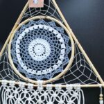 Protection Dream Cather - Lrg Macrame Pyramid White/Grey - Image 2