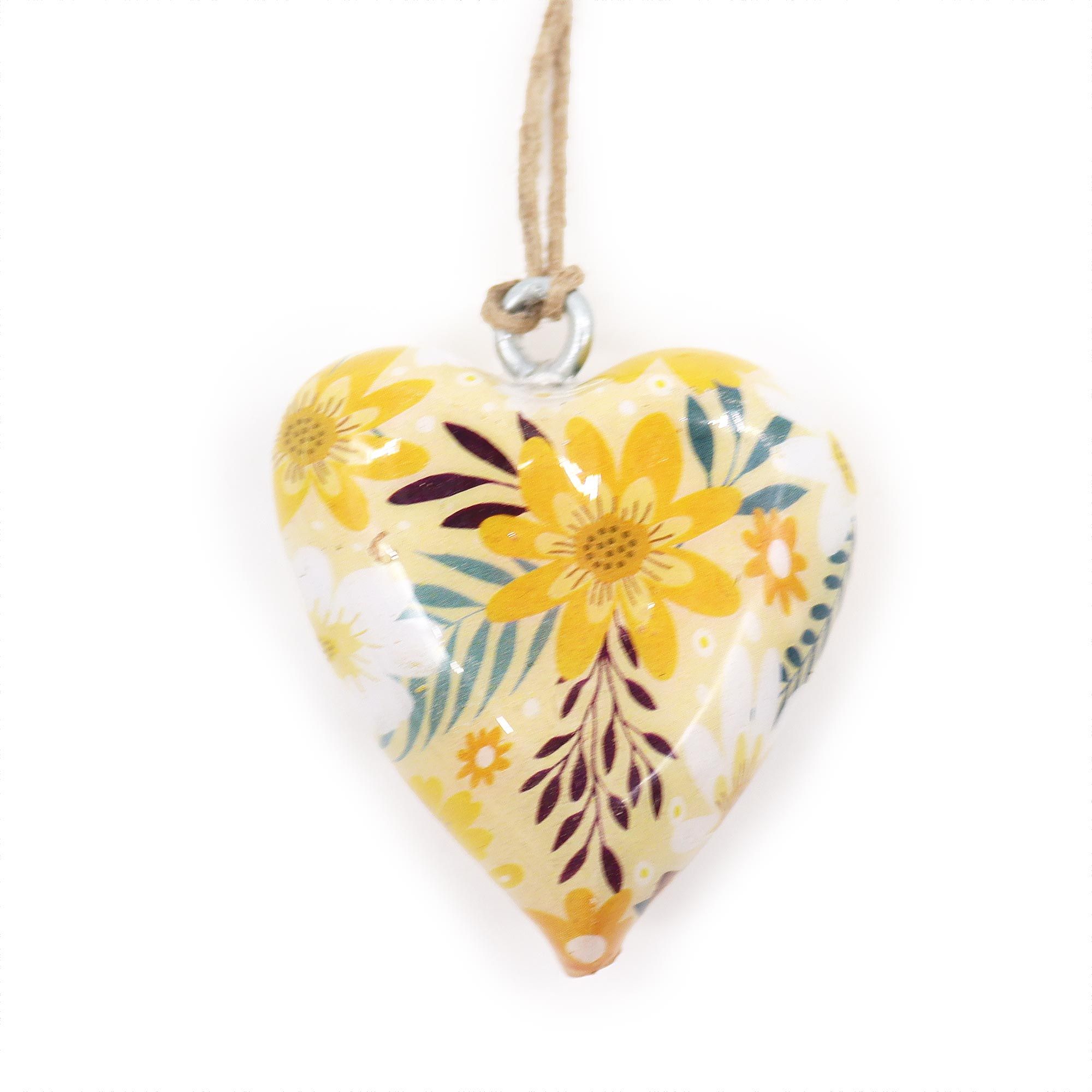 bG9jYWw6Ly9tZWRpYS9TSC82Qy82MFIzMEMxRzZXVDM2Q1NILzI3ODRjZDc4LmpwZWc Lrg Decor Wood Heart - Yellow Floral - Image 1
